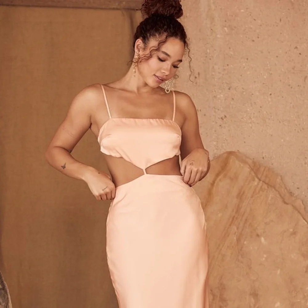Peach Satin MIDI Dress - Picture 2 of 9